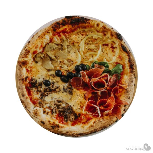 Pizza_Quattro_stagioni _Pizzeria_Slavonija_Djakovo_1